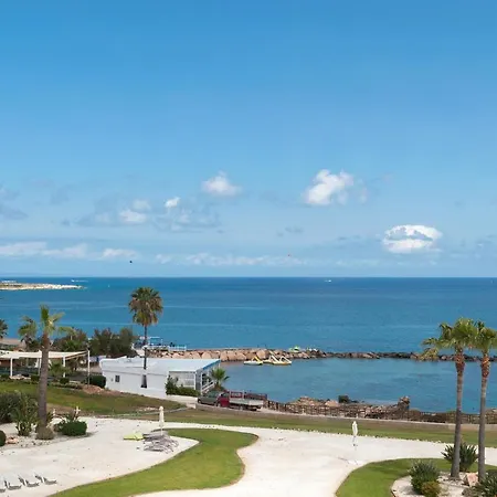 Marisol - Beachfront アパート *