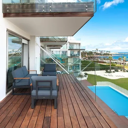 Marisol - Beachfront