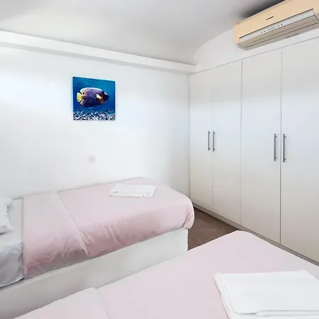 Marisol - Beachfront Daire Protaras