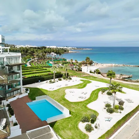 Marisol - Beachfront Apartment Protaras