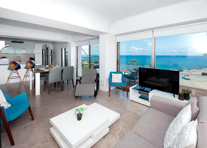 Marisol - Beachfront 아파트 프로타라스