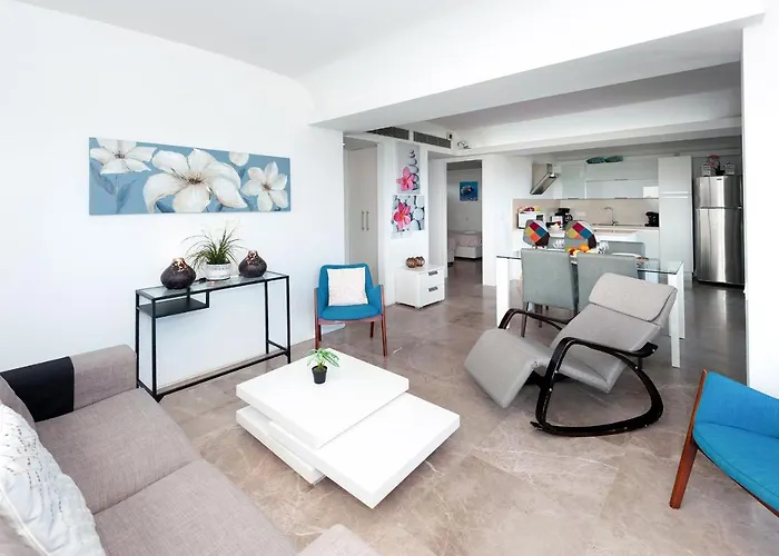 Marisol - Beachfront Lejlighed