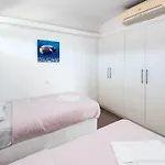 Marisol - Beachfront Apartman Protarász