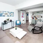 Marisol - Beachfront Apartament