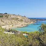 Marisol - Beachfront Apartman